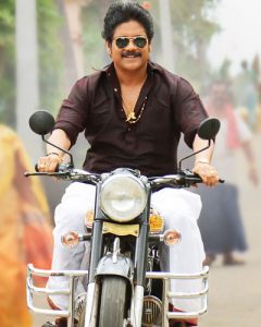 Nagarjuna-In-Soggade-Chinni-Nayana-Brown-Kurta-FaceImage